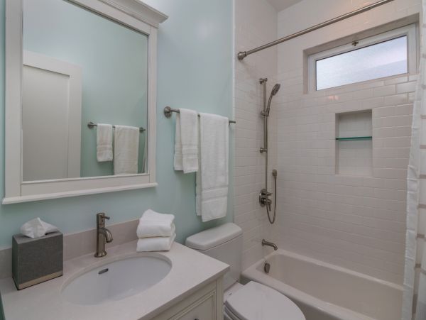 Santa Barbara County Home 991148