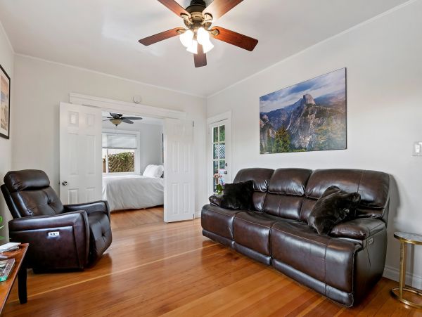 Santa Barbara County Home 991149