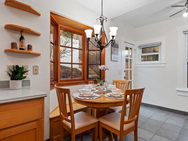Santa Barbara County Home 991149