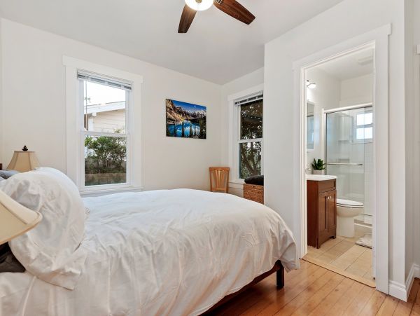 Santa Barbara County Home 991149