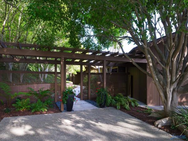Santa Barbara County Home 991150