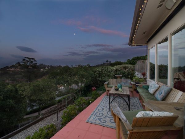 Santa Barbara County Home 991152
