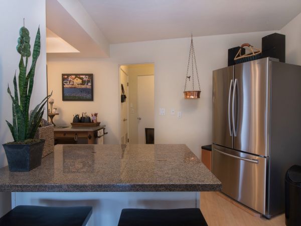Santa Barbara County Home 991152