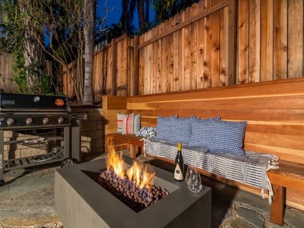 Understated Elegance and a Great Location Ocean Views