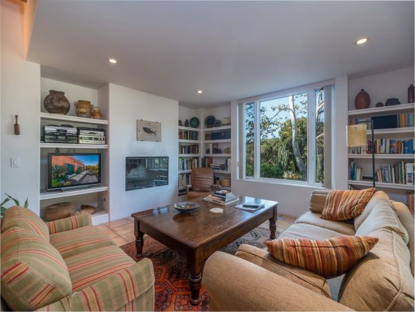 Santa Barbara County Home 991155