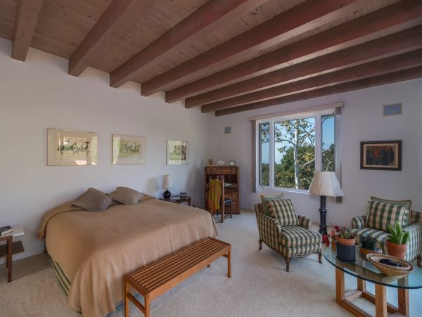 Santa Barbara County Home 991155
