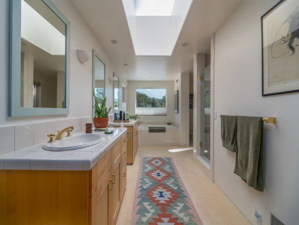 Santa Barbara County Home 991155