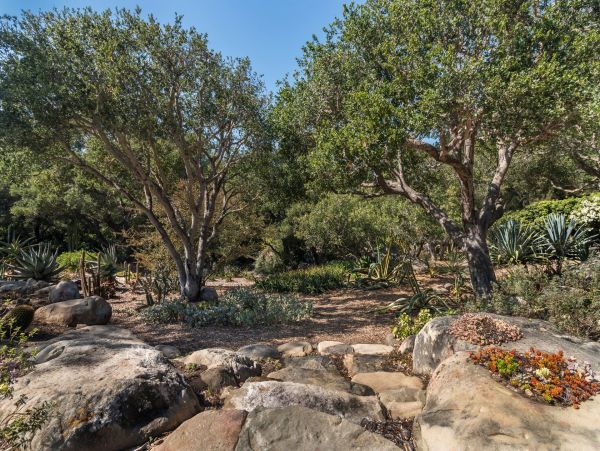 Santa Barbara County Home 991155