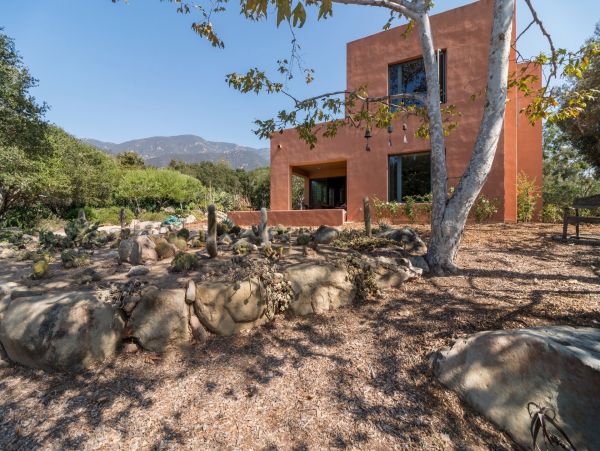 Santa Barbara County Home 991155