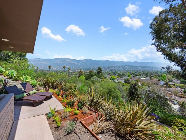 Santa Barbara County Home 991156