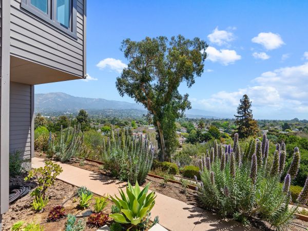 Santa Barbara County Home 991156