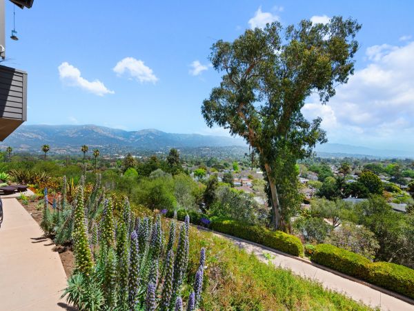 Santa Barbara County Home 991156