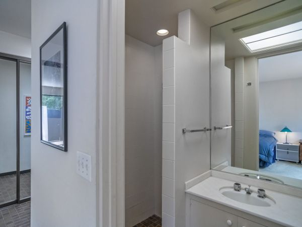 Santa Barbara County Home 991158