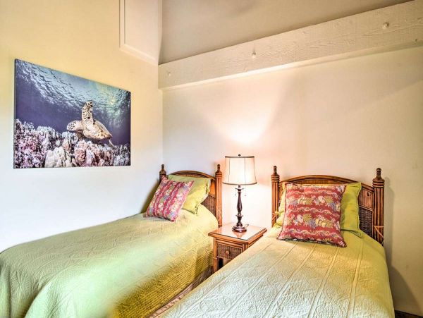Lahaina Getaway: Stunning 2BR Condo Steps from the Beach