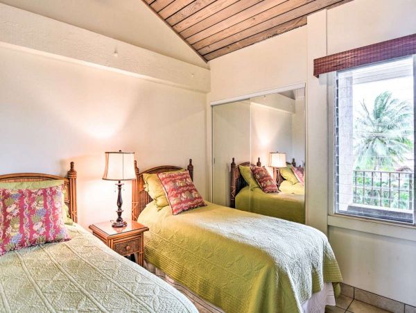 Lahaina Getaway: Stunning 2BR Condo Steps from the Beach
