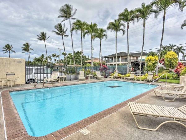 Lahaina Vacation Condo One Bedroom Sleeps 4 Guests