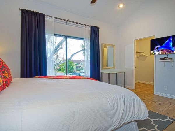 Anaheim Condo 991173