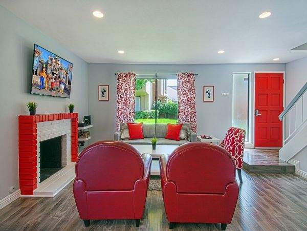 Charming Anaheim 3 Bedroom Condo Sleeps 9 Guests