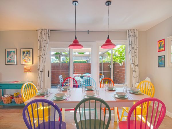 Beautiful Anaheim 3 Bedroom Condo with Communal Pool