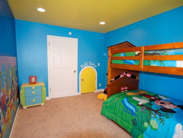 Anaheim Home 991181
