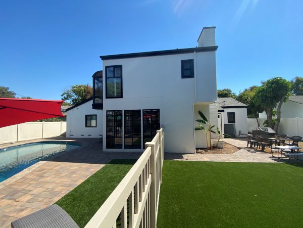 Anaheim Home 991182