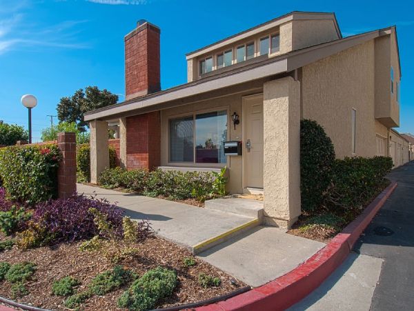 Anaheim Condo 991184