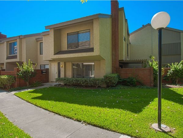 Anaheim Condo 991185