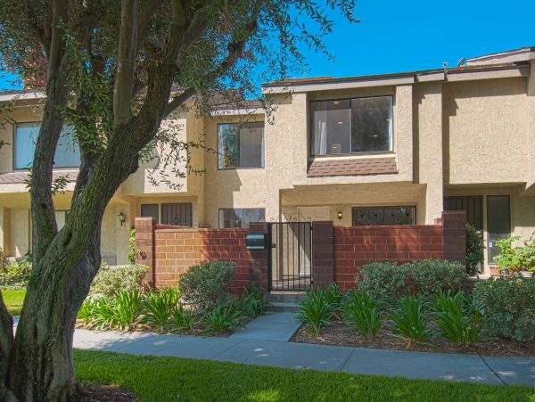Anaheim Condo 991186