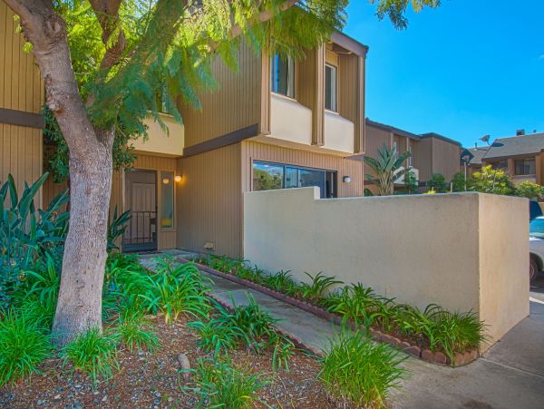 Anaheim Condo 991191