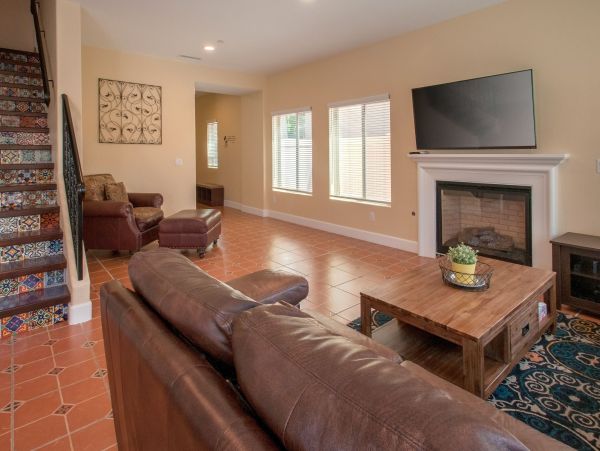 Anaheim Condo 991192