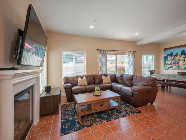 Anaheim Condo 991192