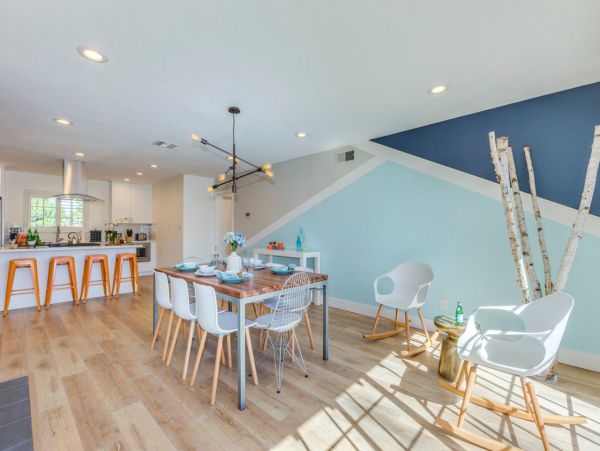 Anaheim 4 Bedroom Home with Pool & Game Room