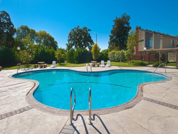 Anaheim Condo 991195