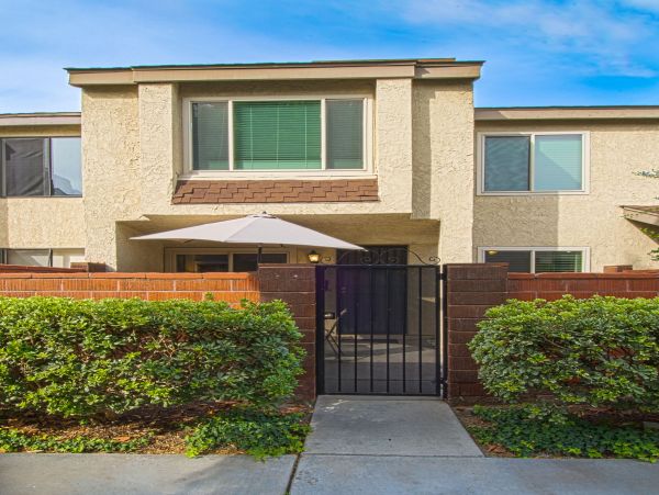 Anaheim Condo 991195