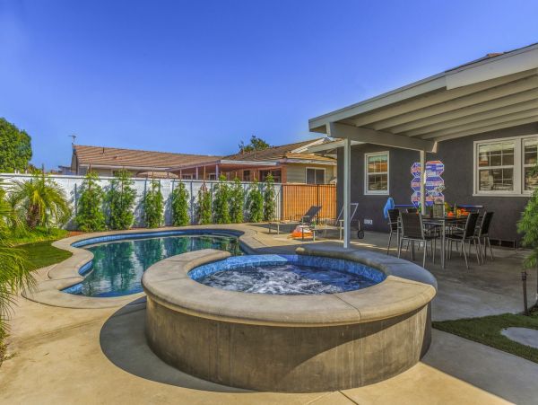 Anaheim Condo 991196