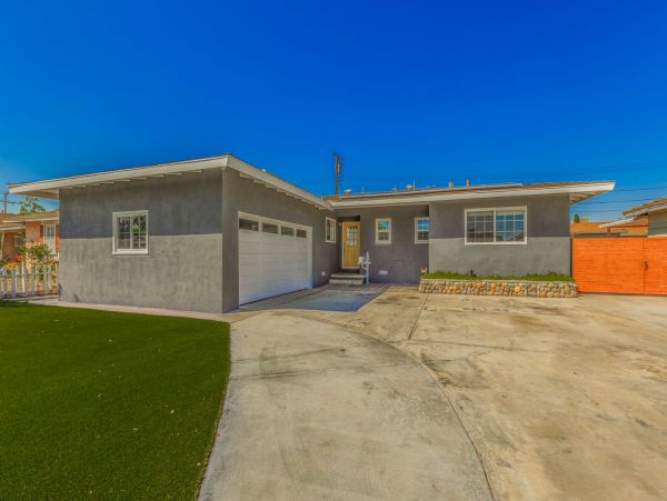 Anaheim Condo 991196