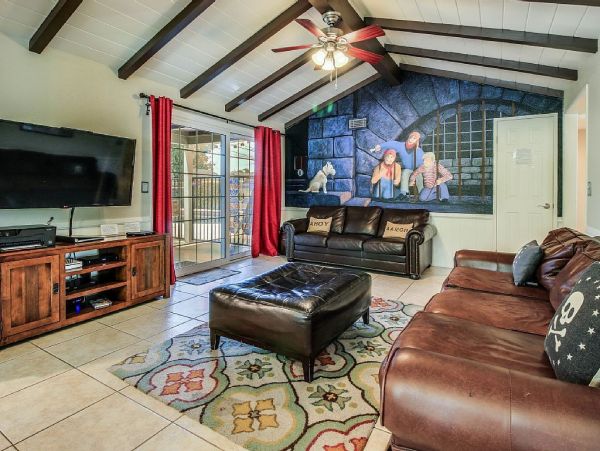 Anaheim Condo 991198