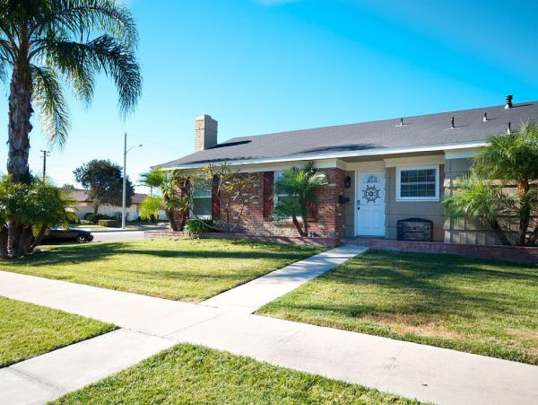 Anaheim Condo 991198