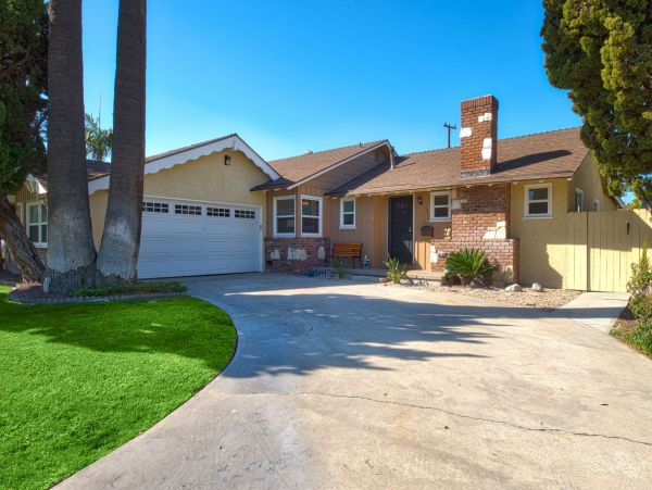 Anaheim Condo 991200