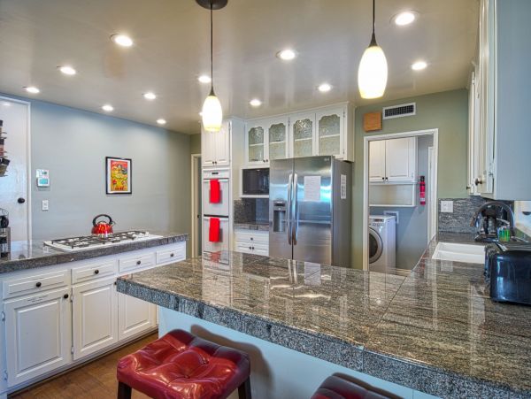 Anaheim Condo 991200