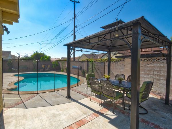 Anaheim Condo 991200