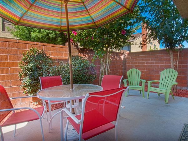 Anaheim Condo 991201