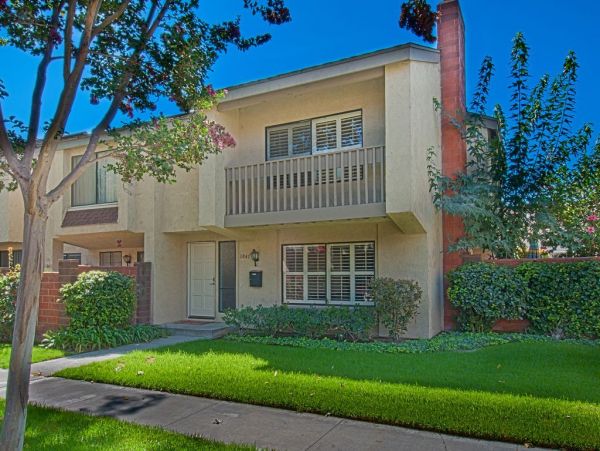 Anaheim Condo 991201