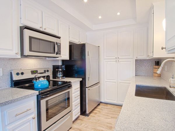 Anaheim Condo 991201