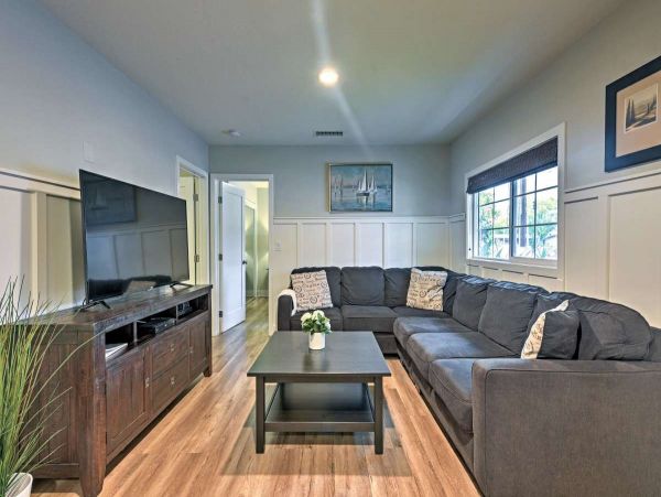 Anaheim Home 991202