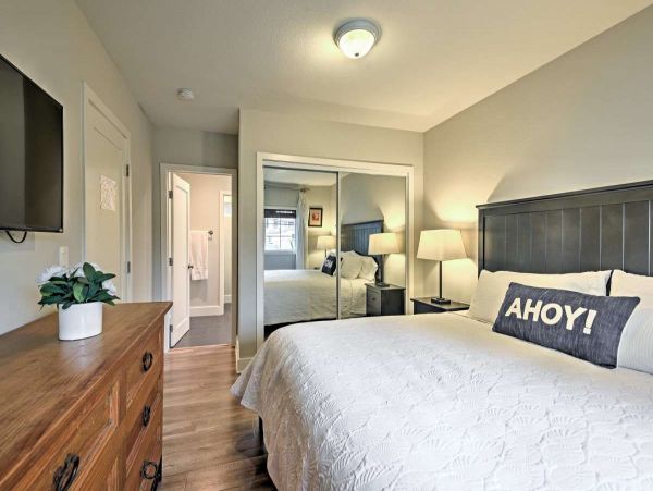 Anaheim Home 991202