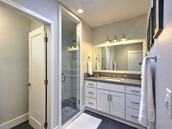 Anaheim Home 991202