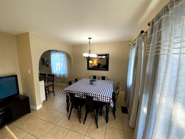 Anaheim Home 991204