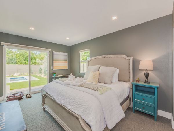 Luxury Anaheim 5 Bedroom Pool House