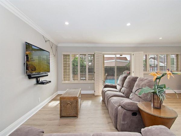 Anaheim Home 991206